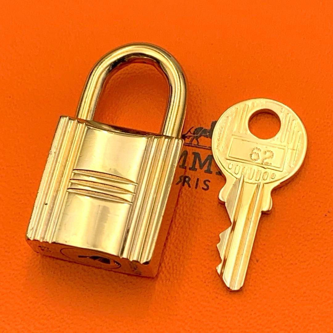 HERMES エルメス カデナ 62番 ゴールド 24Kメッキ 鍵付き 南京錠