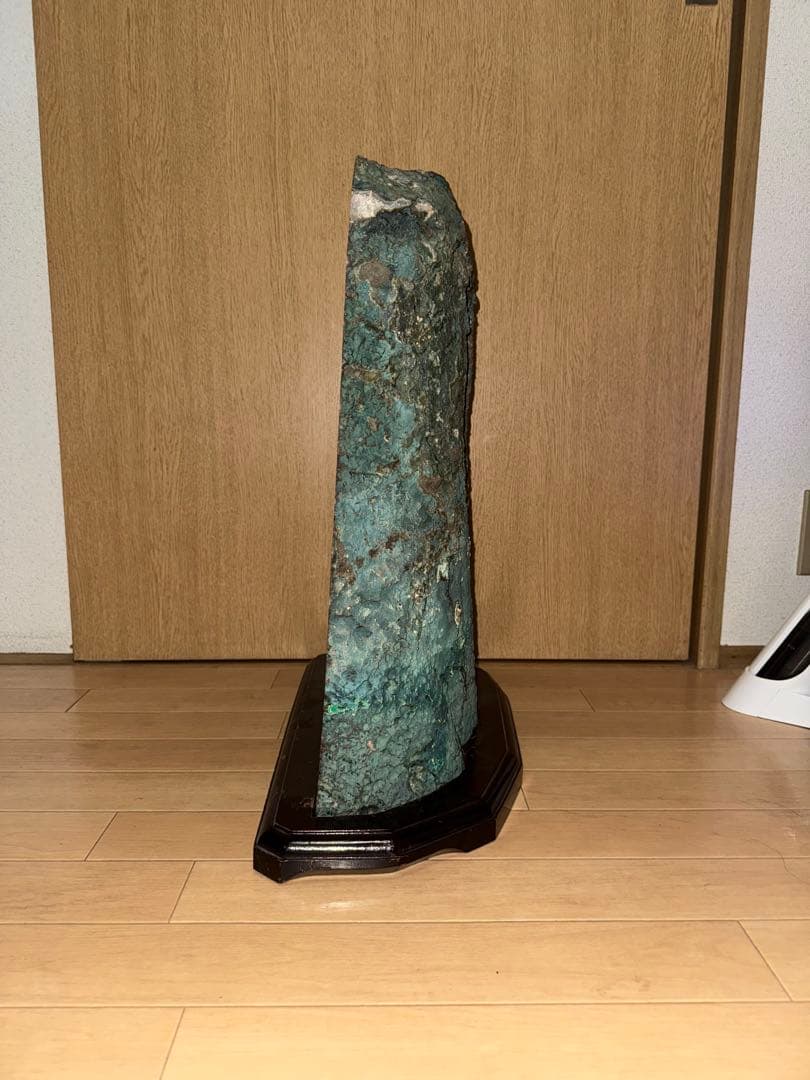 ぐ*ん様 【引取限定】大型 アメジストドーム 紫水晶 原石 台座付き 高さ約57