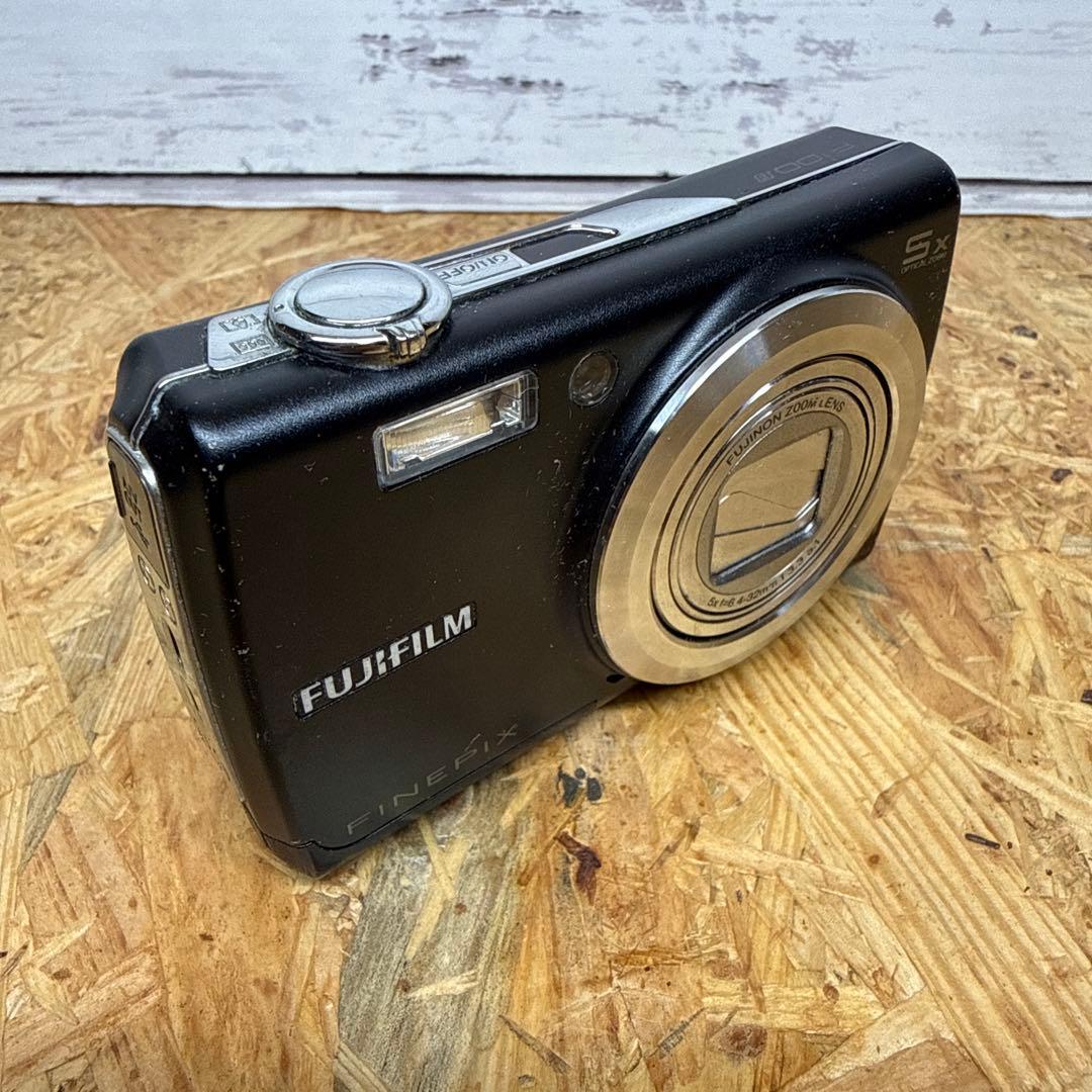 Fujifilm Finepix F100fd デジタルカメラ 動作確認済み