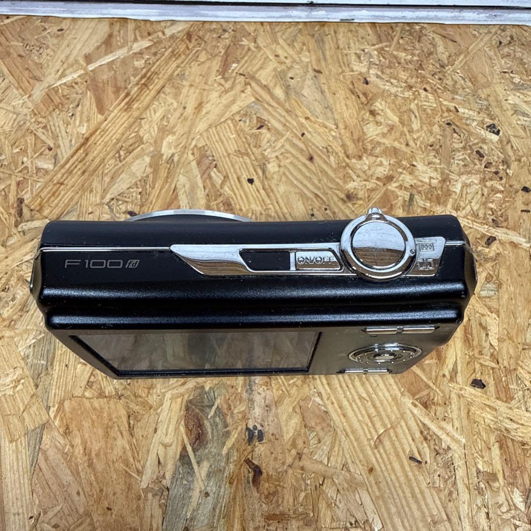 Fujifilm Finepix F100fd デジタルカメラ 動作確認済み