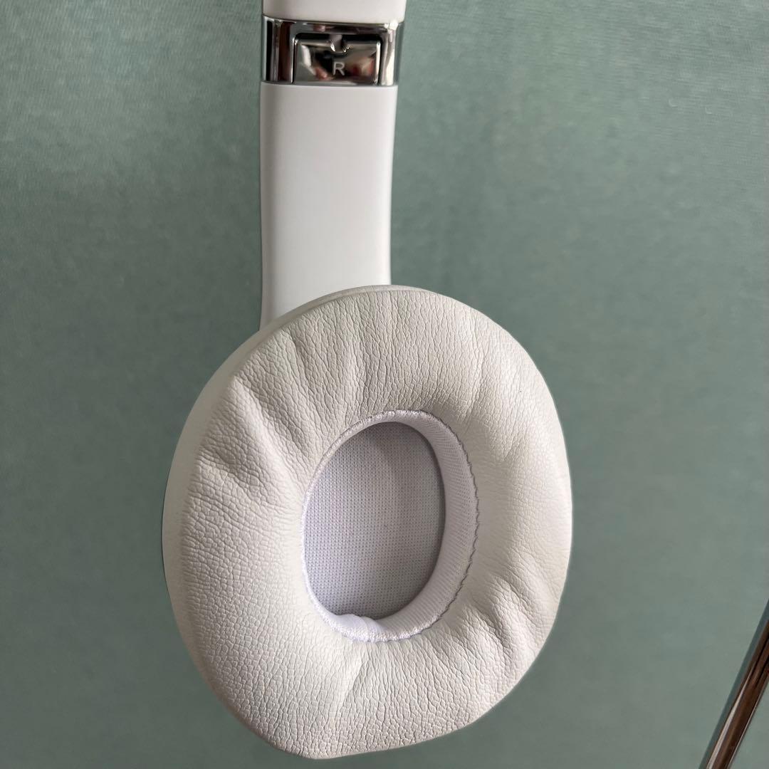 【希少】beats solo3 wireless スペシャルエディションシルバー