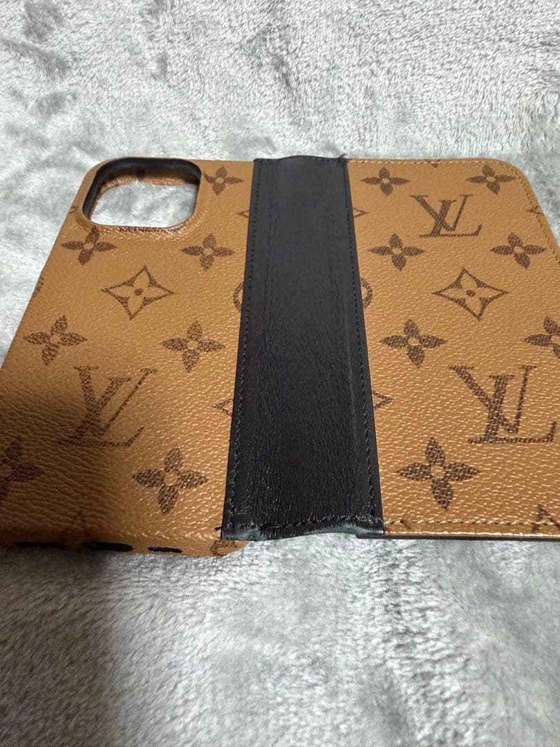 ルイヴィトン iphone14pro ケース フォリオ