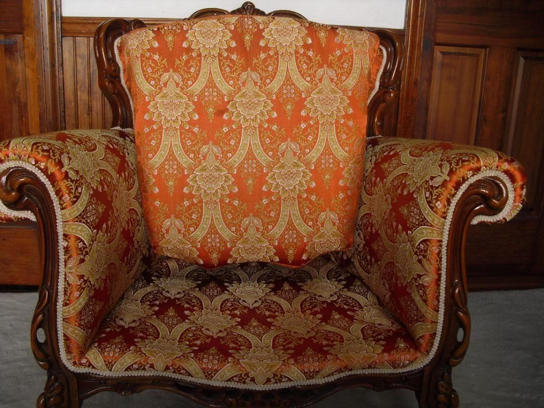 イタリア製 ロココ様式 １Pソファ☆金糸 薔薇 ダマスク柄 張替済み☆猫脚 彫刻