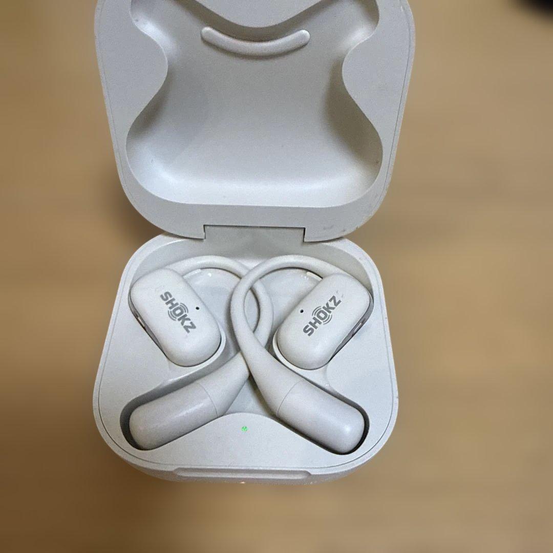 イヤホン Shokz OpenFit