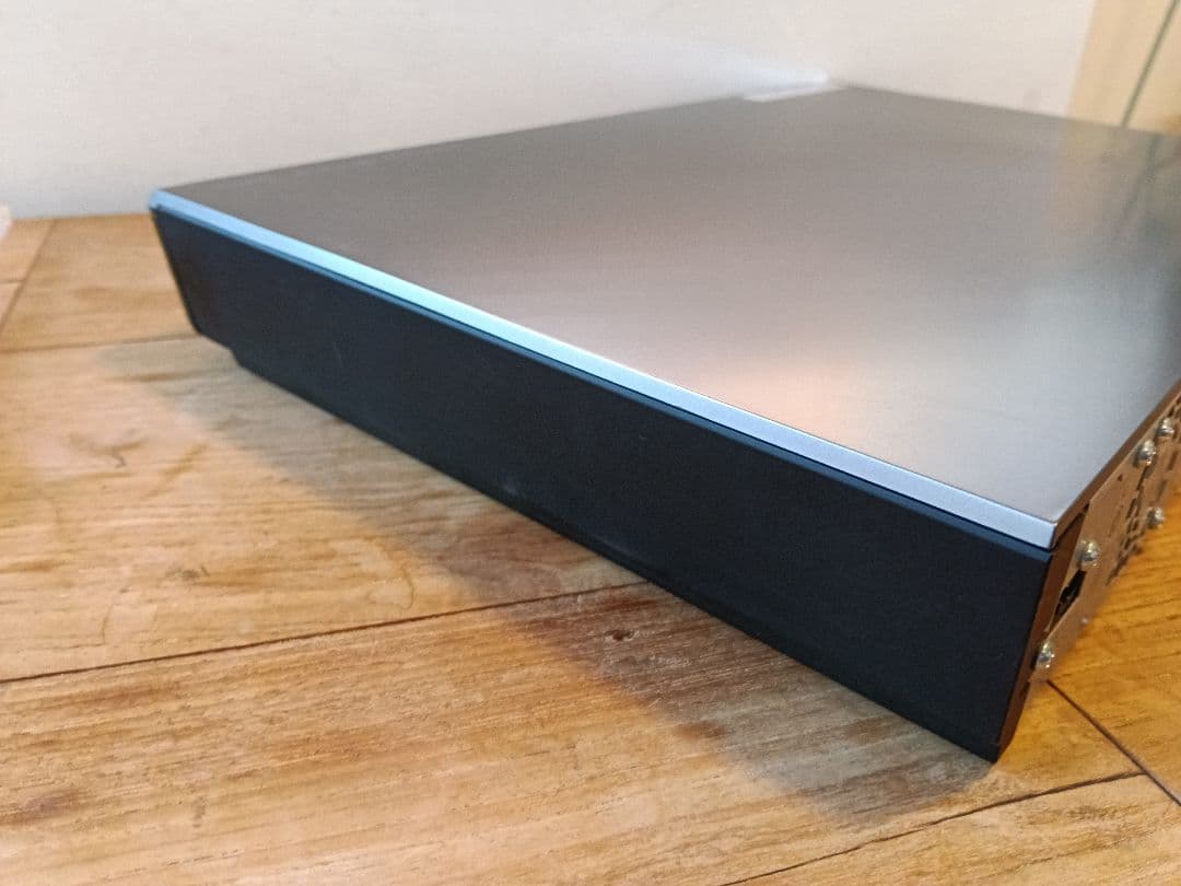 美品 SONY 3番組同時録画 ブルーレイレコーダー BDZ-ET1000