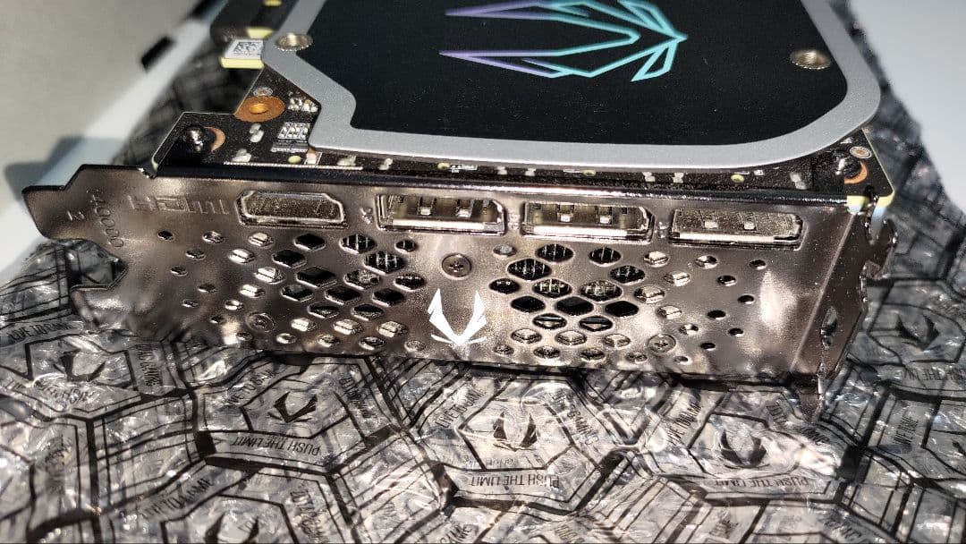 グラフィックボード・グラボ・ビデオカード ZOTAC RTX4070 12GB