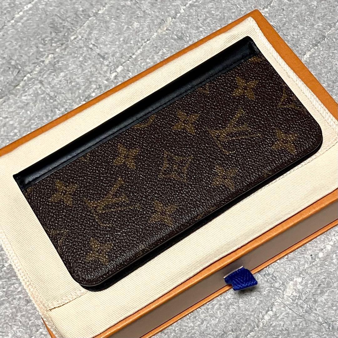 ルイヴィトン［iPhone11］フォリオ　スマホケース　モノグラム　付属品あり