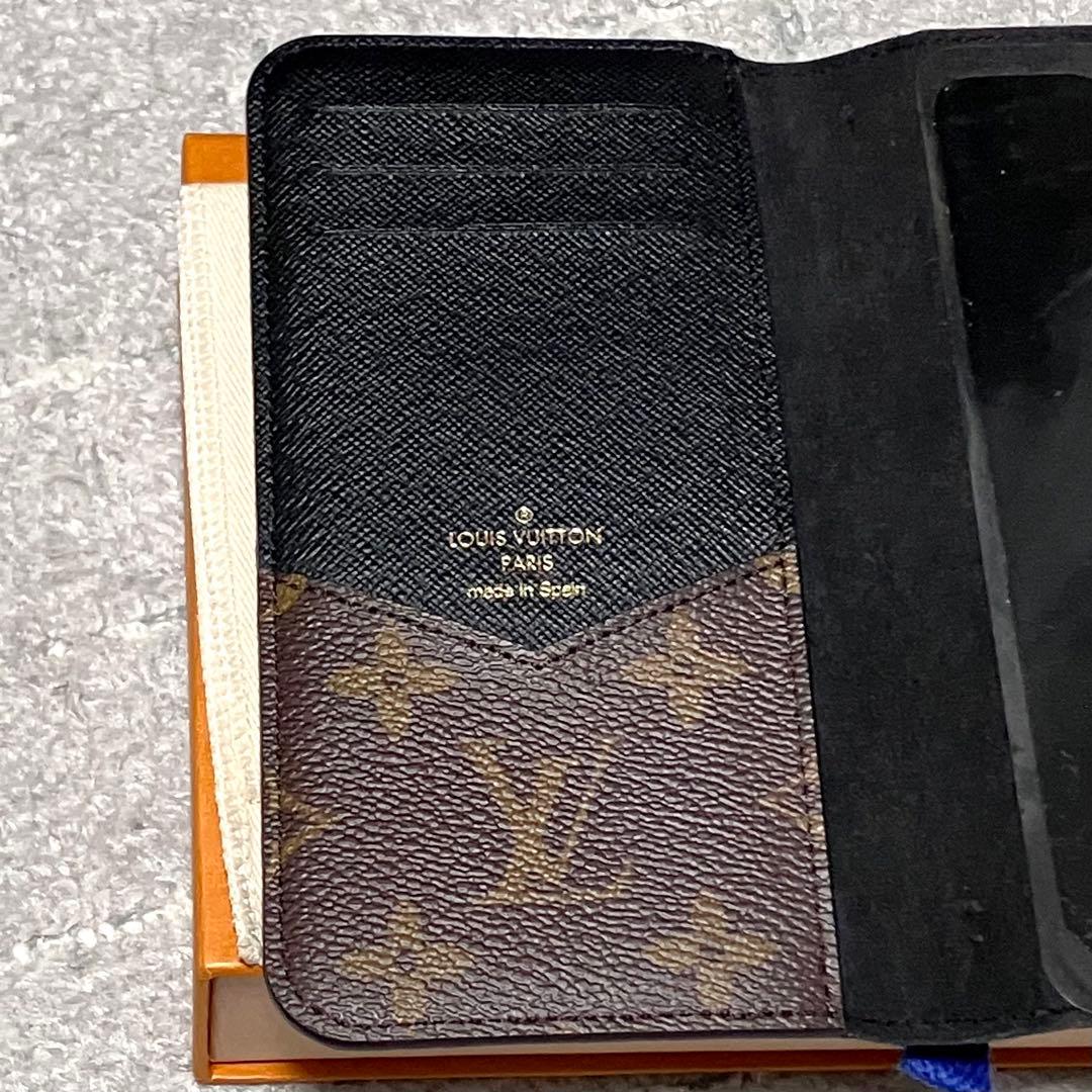 ルイヴィトン［iPhone11］フォリオ　スマホケース　モノグラム　付属品あり