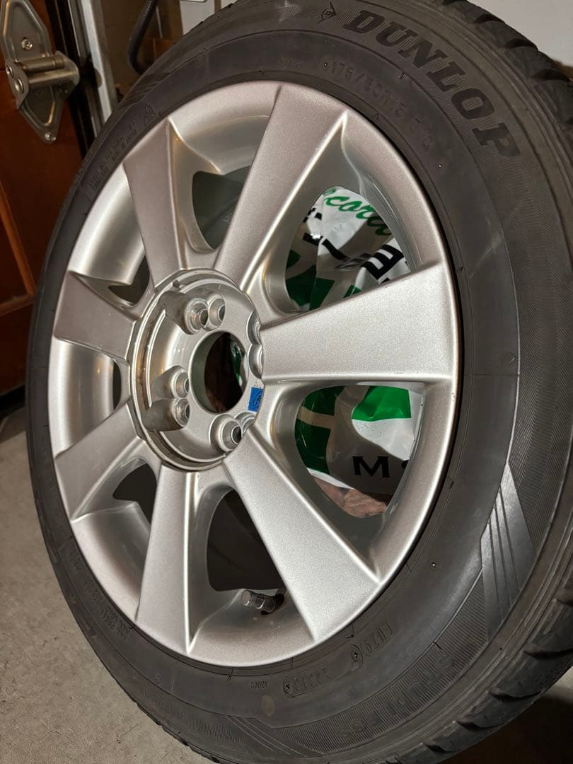 手渡し限定 スタッドレスタイヤ付き　15インチホイールセット　マルチ