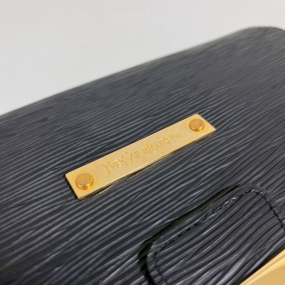 Yves Saint Laurent イヴサンローラン クラッチ　Vintage