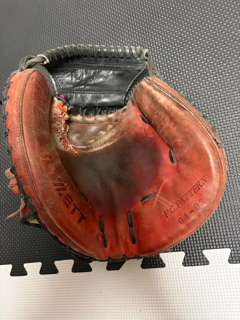 元カープ白濱選手使用キャッチャーミット 値下げ交渉可能