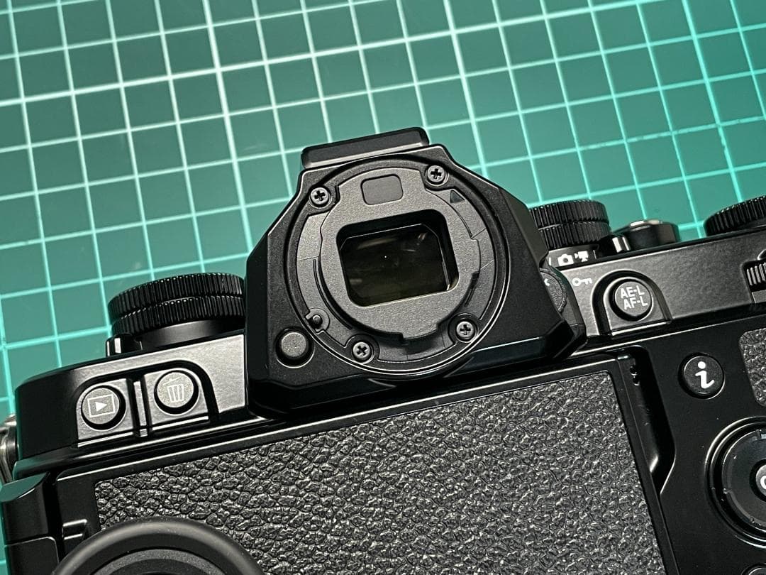 [美品・保証残] Nikon Zf レンズキット 40mm f2 SE グリップ