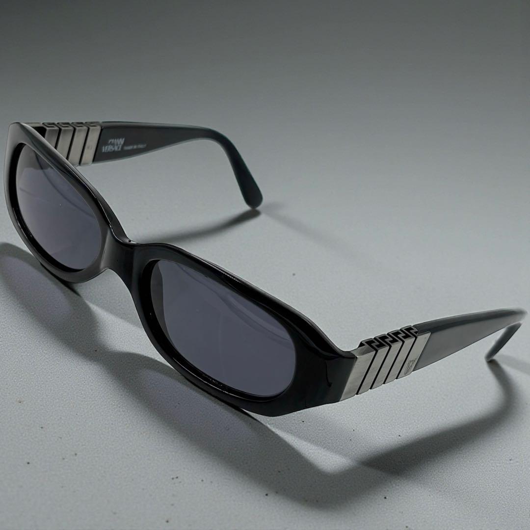 ヴェルサーチ サングラス グレカ模様 ブラック シルバー金具 y2k 00s