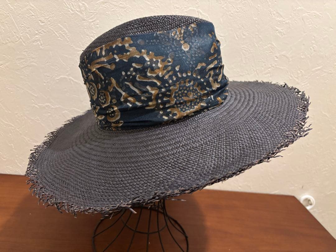 なつ　ブルネロクチネリ　濃紺ストローハット　レディース　フリーサイズ