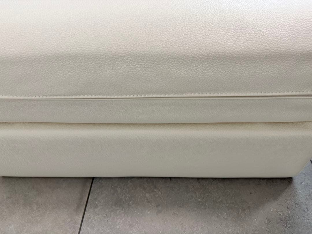 イケア/ソファベッド/ VALLENTUNA ヴァレントゥナ/ホワイト/レザー