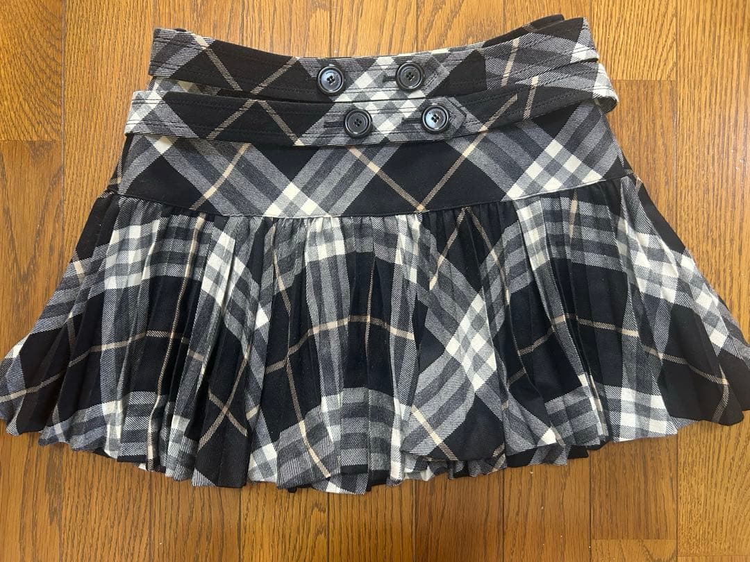 バーバリーブルーレーベル　チェック柄スカート