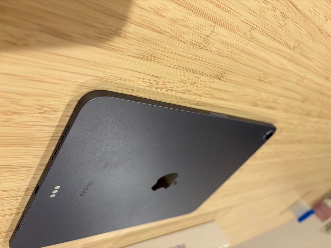 ipad air5 wifi 64GB（バッテリー97%）