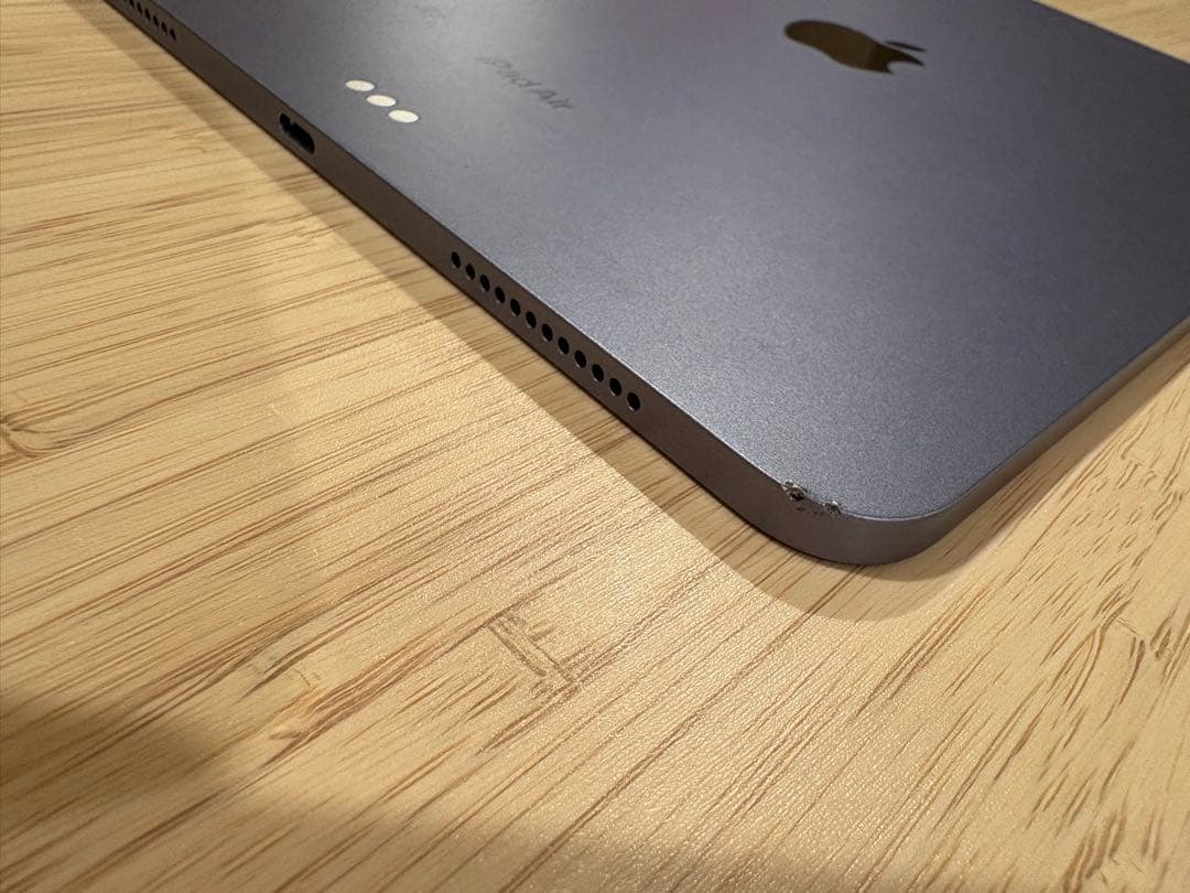 ipad air5 wifi 64GB（バッテリー97%）