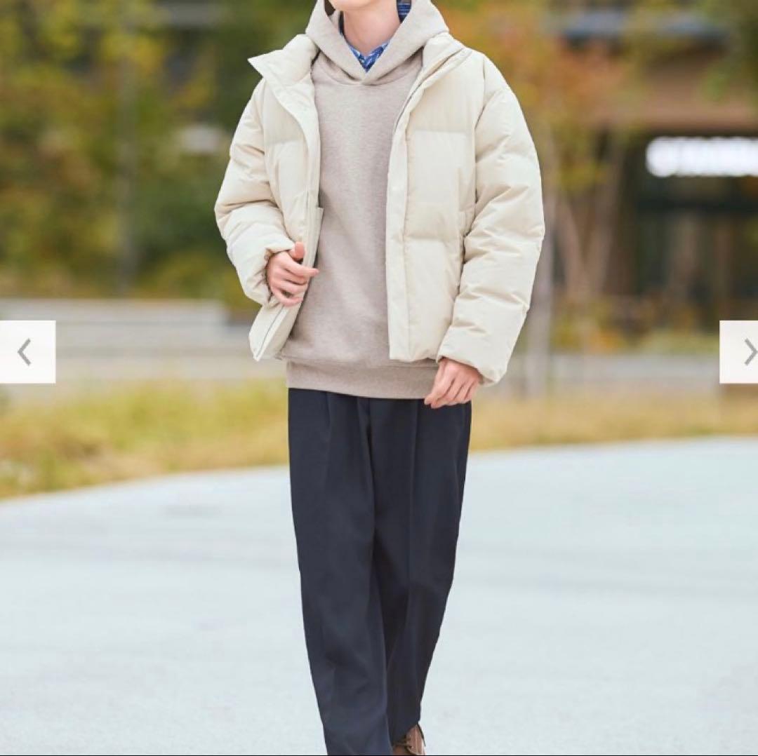 オンライン完売品　ユニクロ　シームレスダウンジャケット XS ナチュラル　白