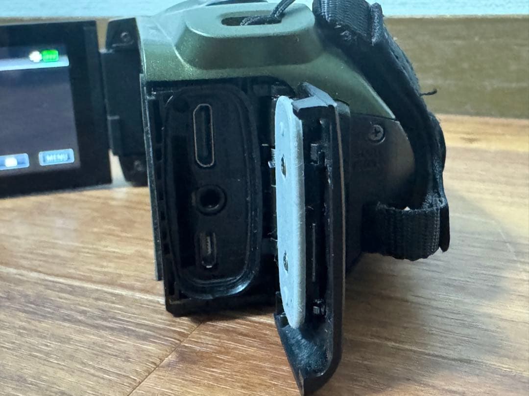 JVCケンウッドEverioR HELLY HANSEN GZ-HH140-GB