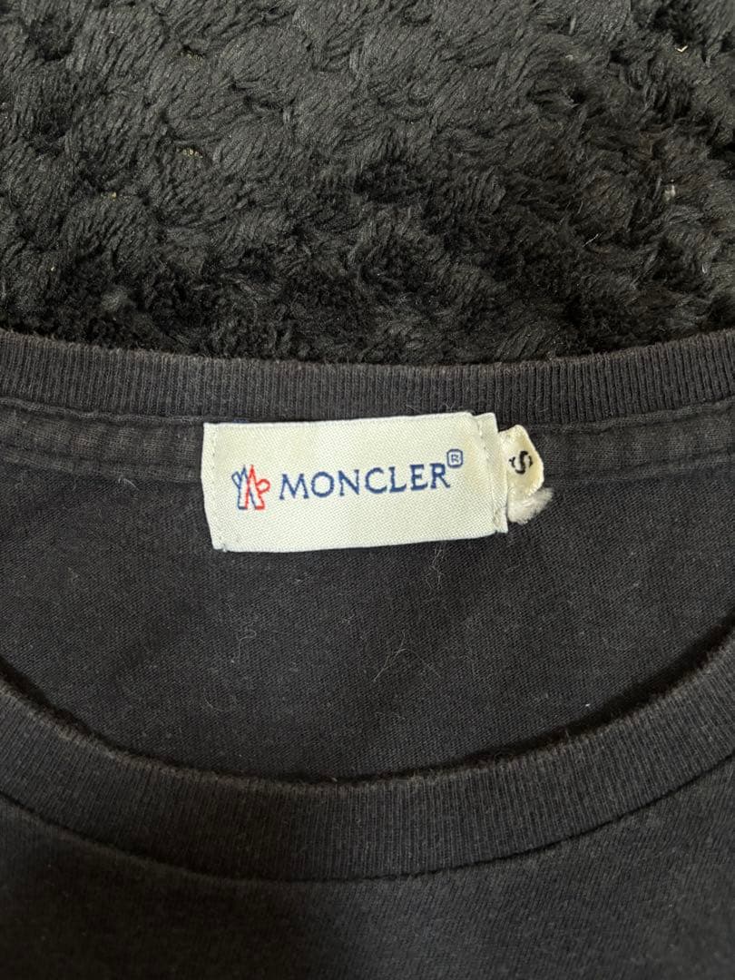 ラ*ラ様 MONCLER ブラック 長袖Tシャツ