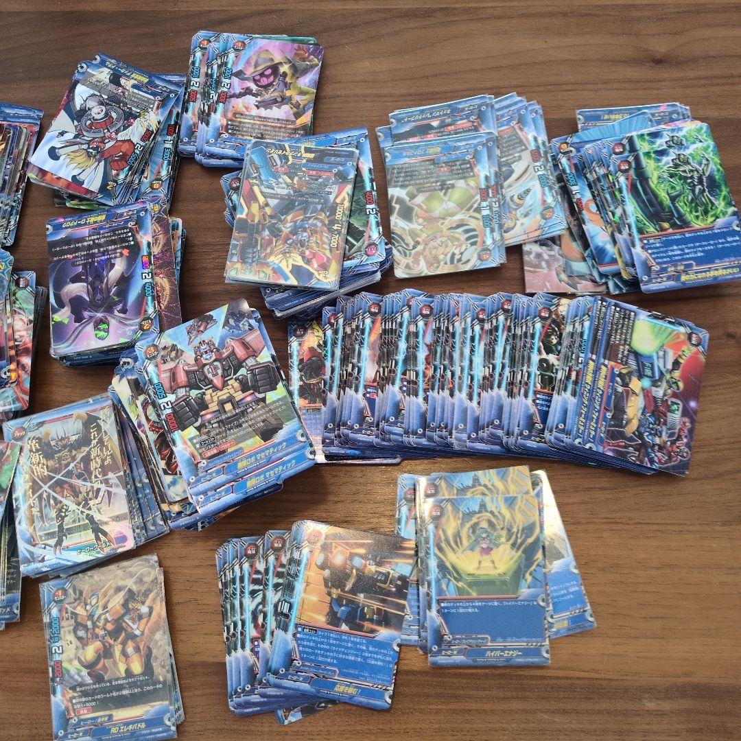 バディファイト　ヒーローw　まとめ売り800枚以上