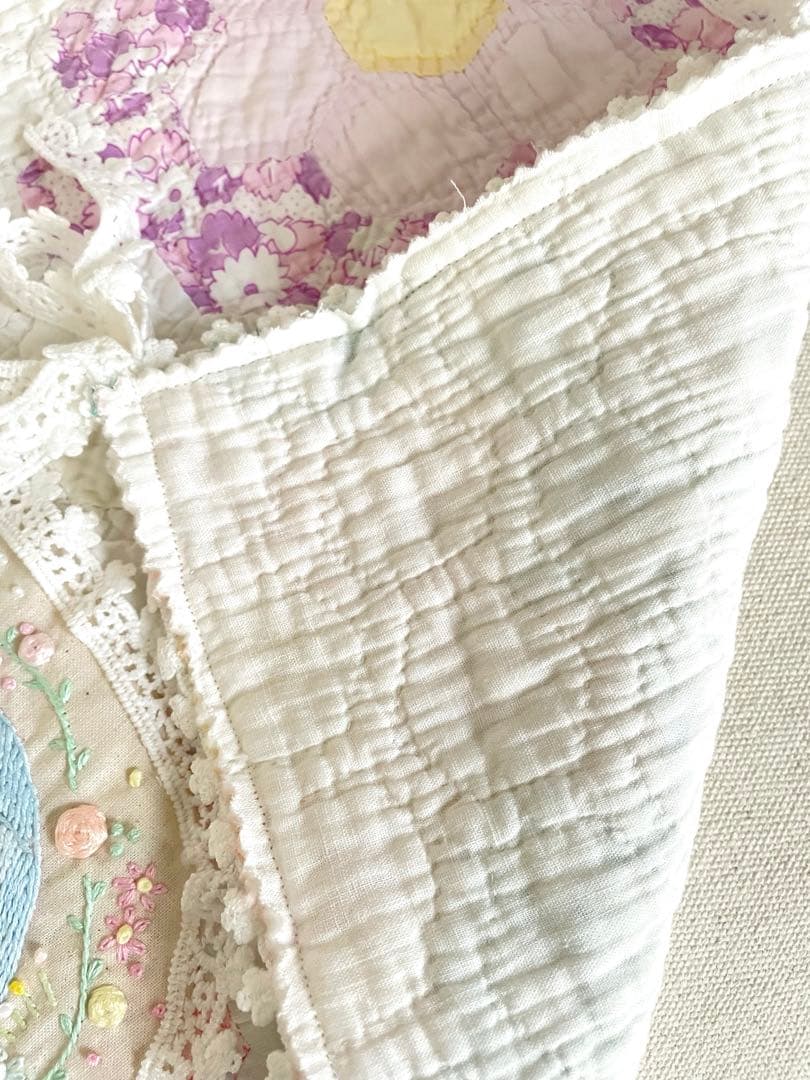 アンティークキルト＆手刺繍うさぎちゃん·͜· ♡