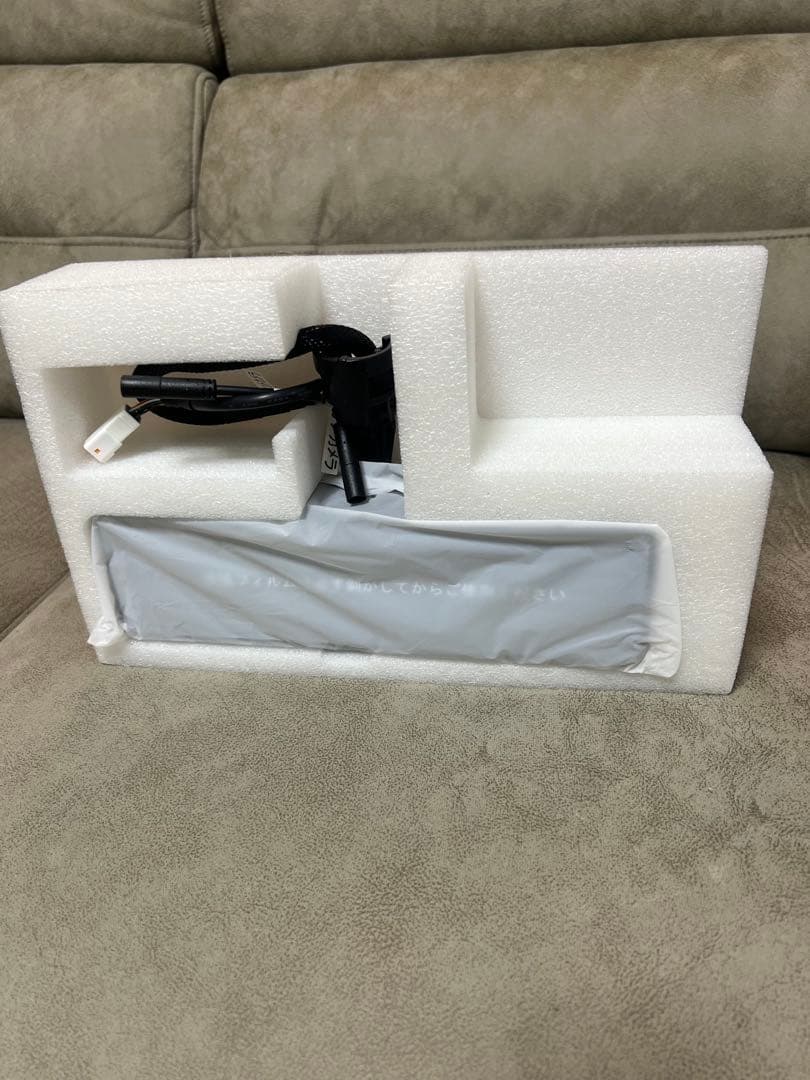 メルセデスベンツ純正　ドライブレコーダー付きデジタルルームミラー9.3型