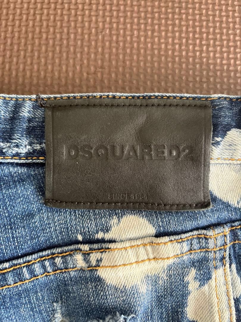 15000→10000 DSQUARED2 ダメージスキニーデニム