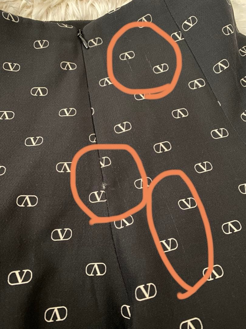 み*く様 【正規品】 valentinoスカート