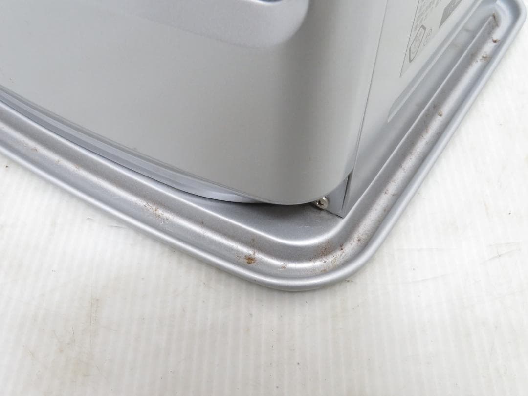 ダイニチ 2018年製 石油ファンヒーター ～12畳 5.0L ライトシルバー