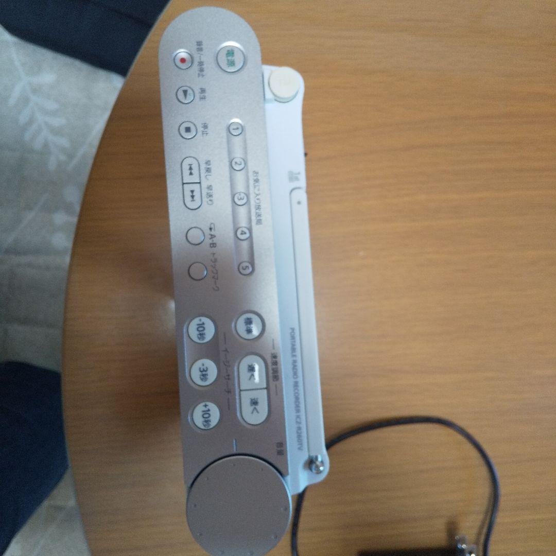 SONY AM/FMラジオ テレビ音声受信機能付き icz-260tv