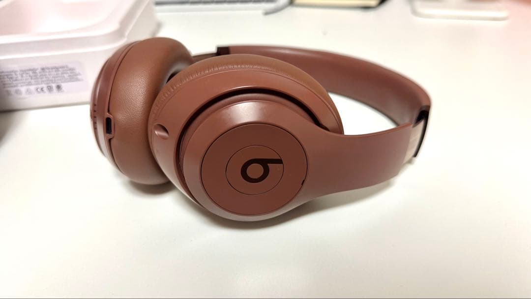 ヘッドホン beats studio pro kim kardashian