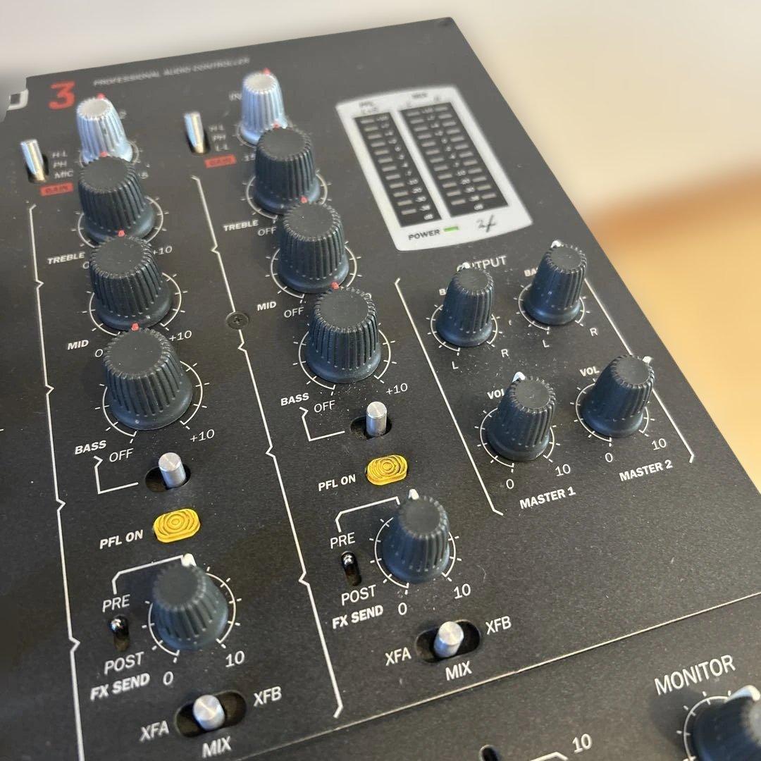 ECLER NUO3 DJミキサー