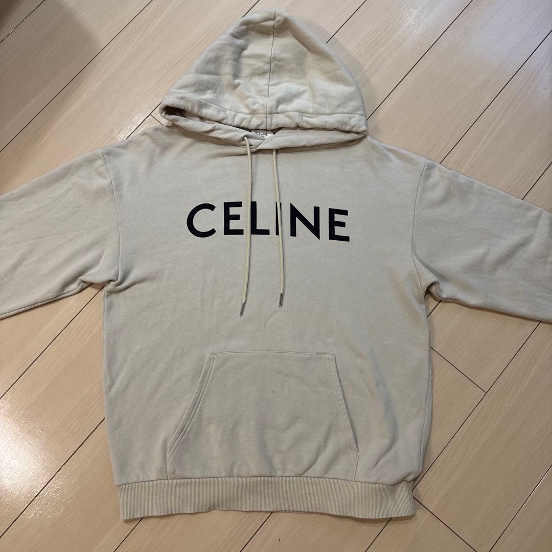 セリーヌ　フーディー