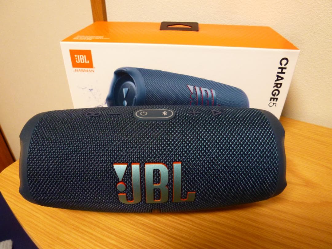 【未使用に近い】JBL Charge 5 Bluetoothスピーカー