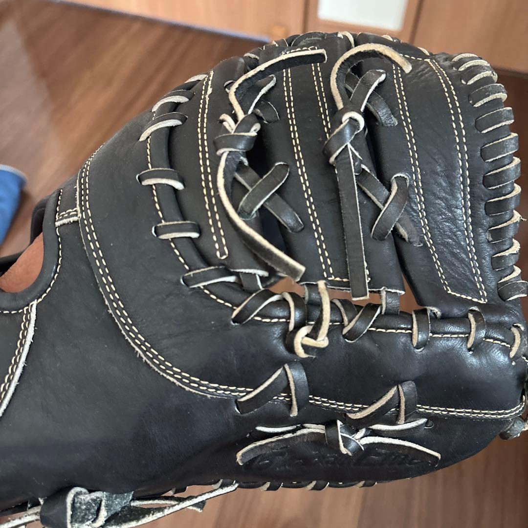 Mizuno Global Elite ファーストミット ブラック軟式用