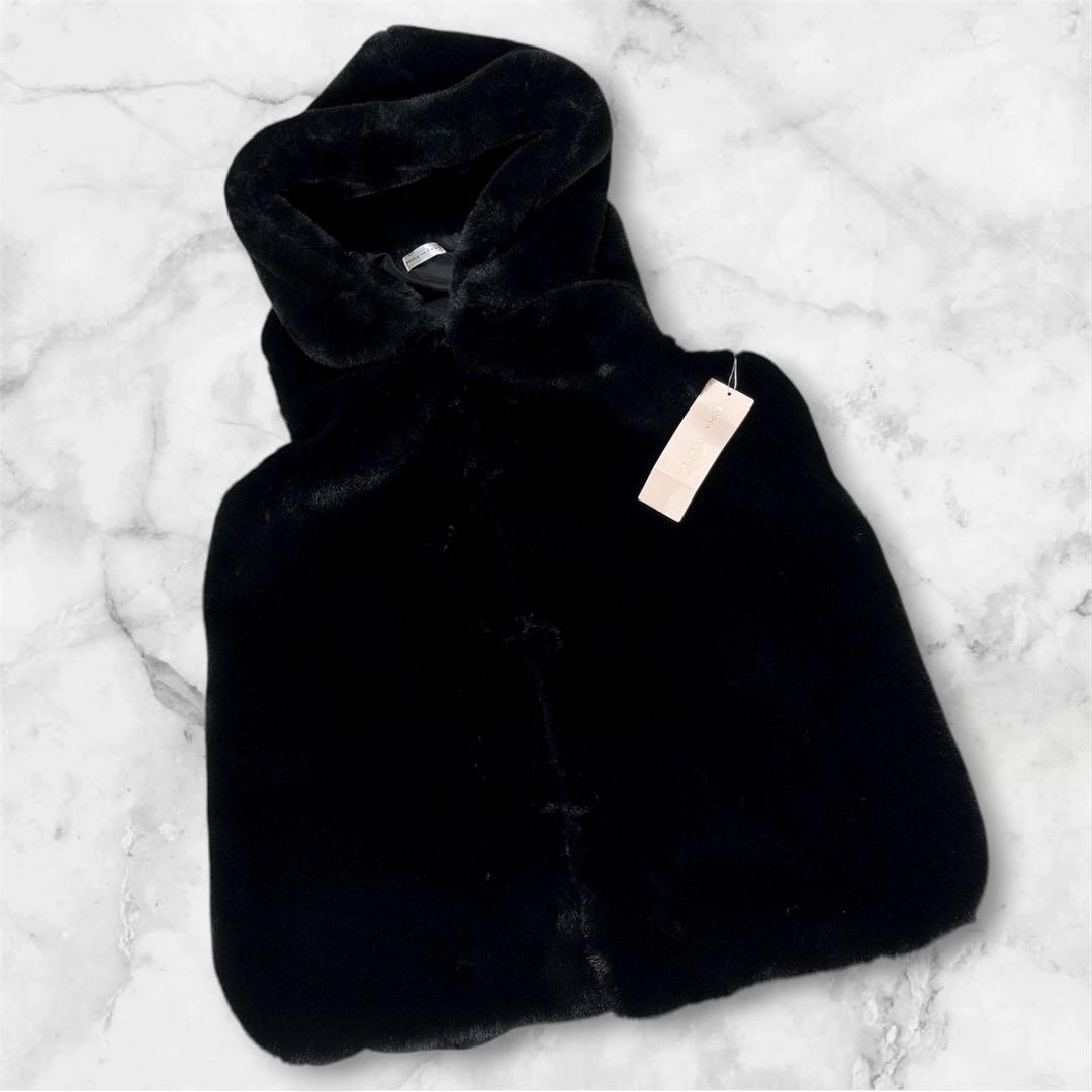 【新品】 EPOCA エポカ フード フェイクファー ベスト 光沢 モコモコ