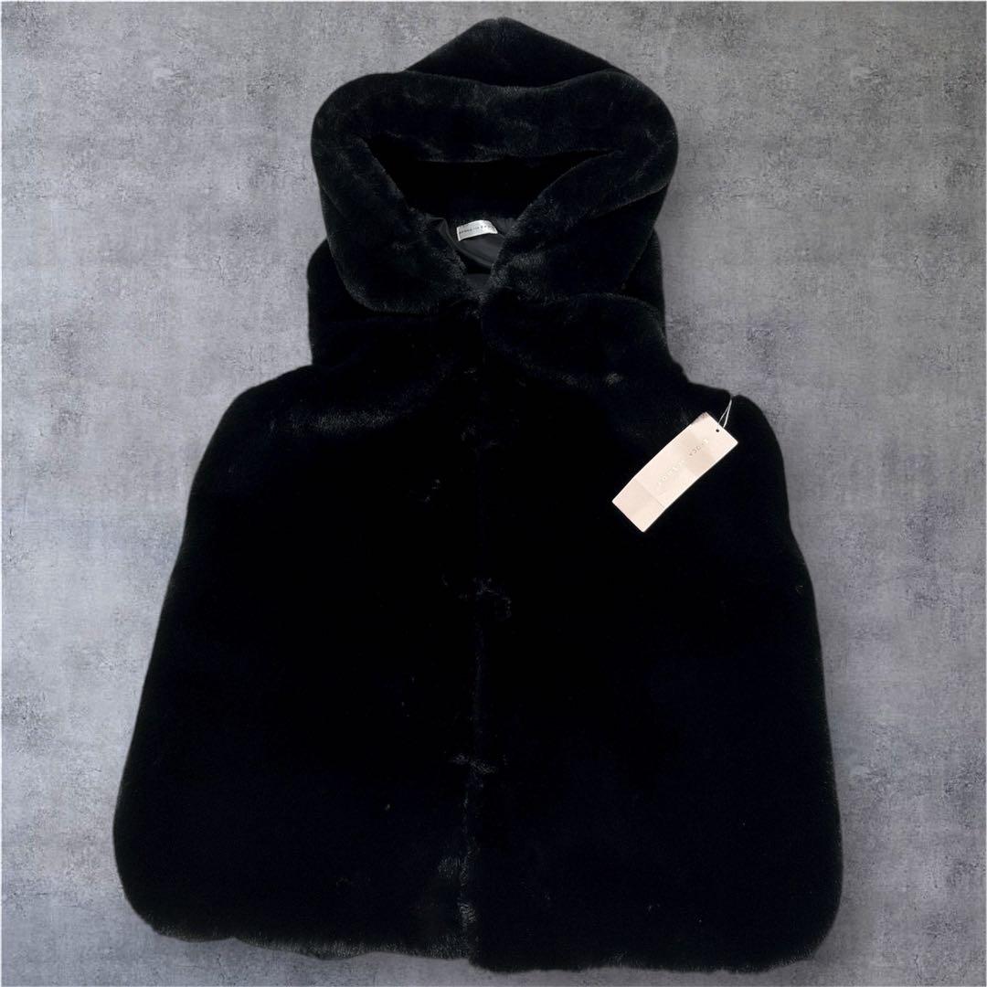 【新品】 EPOCA エポカ フード フェイクファー ベスト 光沢 モコモコ