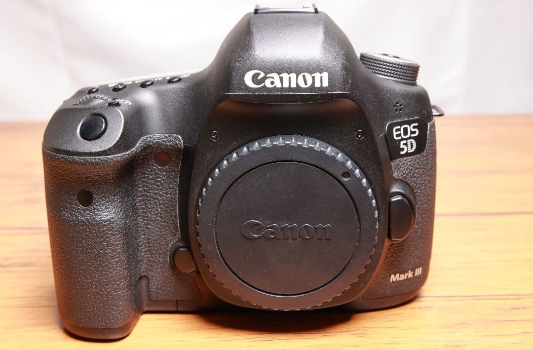 キャノン Canon EOS 5D Mark III 2.7万シャッター