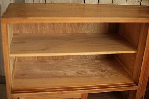 古い木枠のモールガラス戸棚　収納棚　食器棚　本棚　キャビネット　古家具