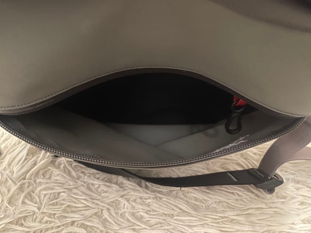 アークテリクス BEAMS ビームス 別注 ARRO 8 アロー8 グレー