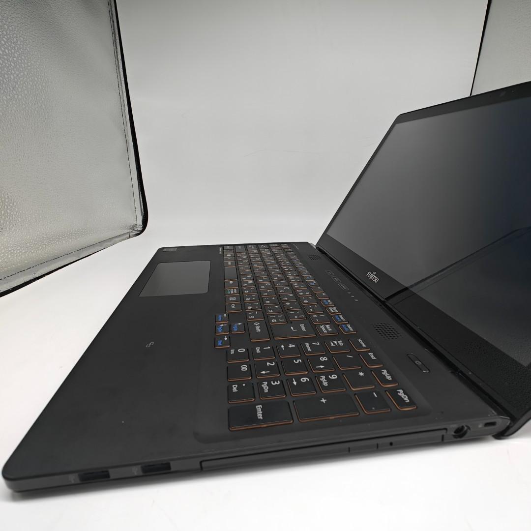 【富士通】AH77 高速i7 SSD512GB 16GB ブラック ノートPC