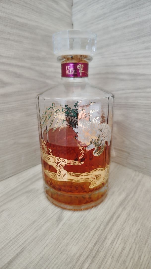 響17年　意匠ボトル　鳳凰　空瓶