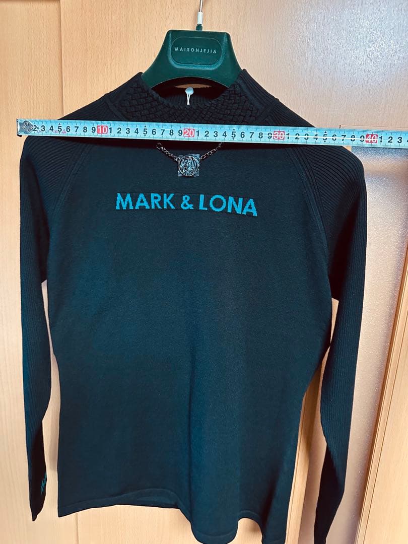 マークアンドロナウエアー