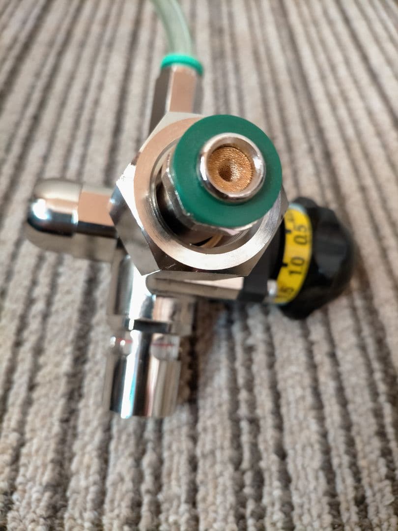 業務用キリン生ビールサーバー一式✬✬新品・未使用品↦↦付帯備品全て純正品!!