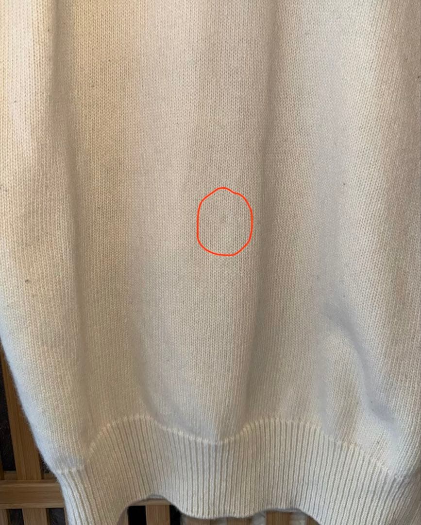 Stone  Vネックニット