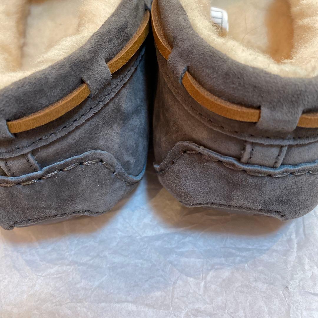 アグ　モカシン　サイズ8