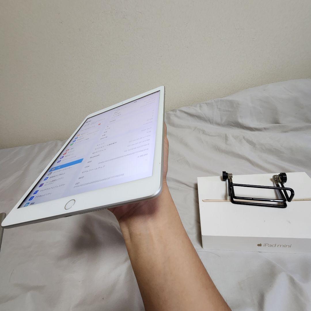 Apple iPad 第7世代 SIM フリー、バッテリー容量94%