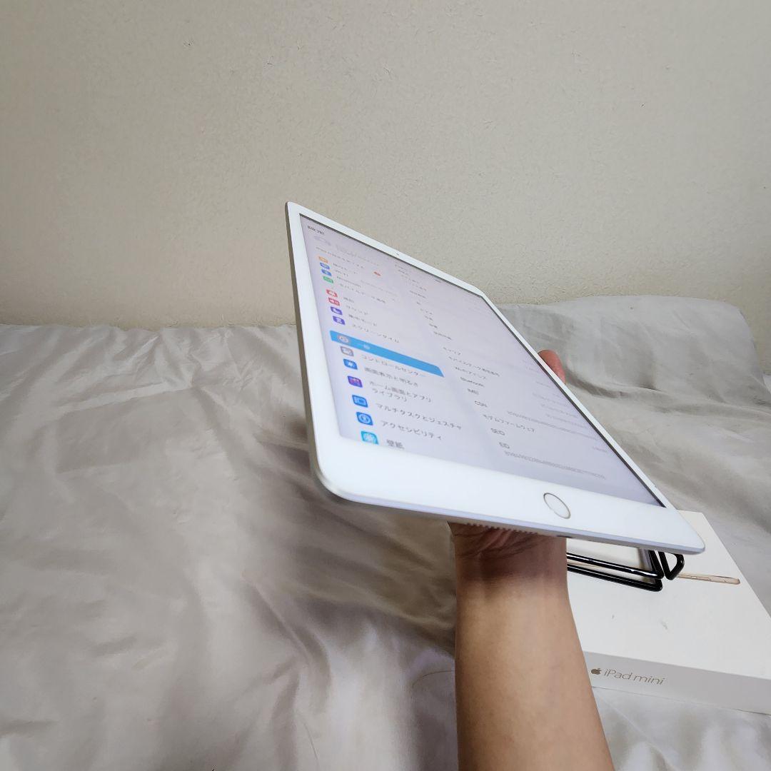Apple iPad 第7世代 SIM フリー、バッテリー容量94%